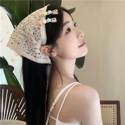 背鸭子的男孩